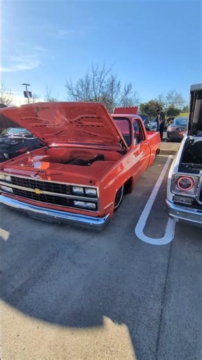 1973–1987 Chevrolet C10 Bagged Squarebody – Clean Lowered Classic Truck