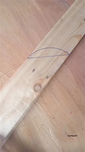 1.6M views · 21K reactions | how to measure the position of a wooden corner #woodworking #tips #diy #working #project #fblifestyle | Syafi Gokil | Facebook