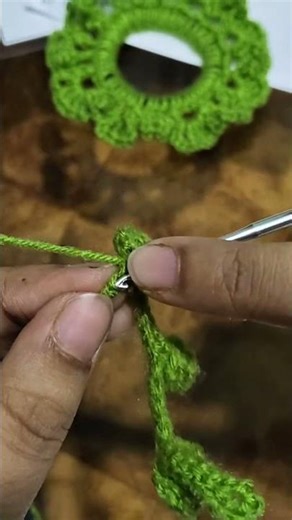 crochet garland live with AJcraftree