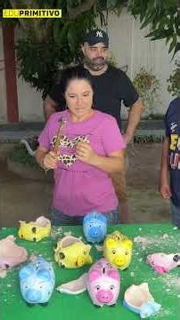 Quebre o cofre e achei o dinheiro 😂