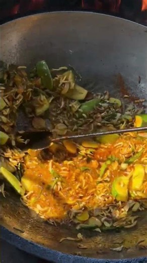 Fresh Bangda Fish Cutting 🐟🔪 | Delicious Fish Curry Cooking 🍛 #mukbang #spicyfood #streetfood