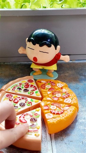 Satisfying with Unboxing and Review Shin Chan Eat Pizza Toys Cute ASMR Video #toys