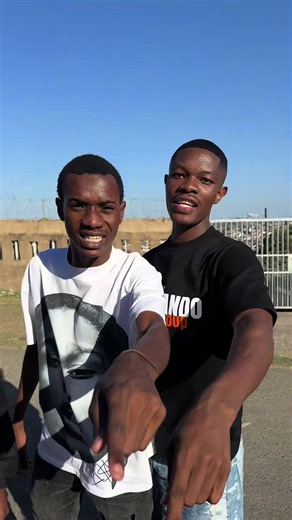 Ngathi Akuhambanga Kahle — Funny Lungelo Clip