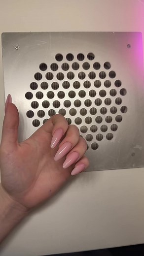 Nail Art Techniques: Stunning Designs and Application Tips