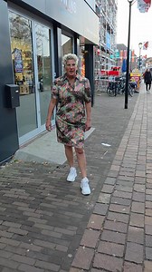 ✨ NIEUW & nú al te bestellen! – Mipiace jurkjes ✨ Vandaag hebben wij deze prachtige jurkjes van het mooie merk Mipiace besteld en ooo dames… wat zijn ze leuk! 😍 Zoals jullie gewend zijn: ✔️ heerlijke travelstof ✔️ kreukvrij ✔️ super comfortabel ✔️ super flatterend model Dit is echt zo’n jurkje dat je élke dag uit de kast pakt 💕 💌 Ze komen eind februari binnen, maar omdat we zeker weten dat ze zó uitverkocht zijn, kun je ze nu alvast in PRE-ORDER bestellen! 📏 Maten: 36 t/m 46 💶 Prijs: €79,99