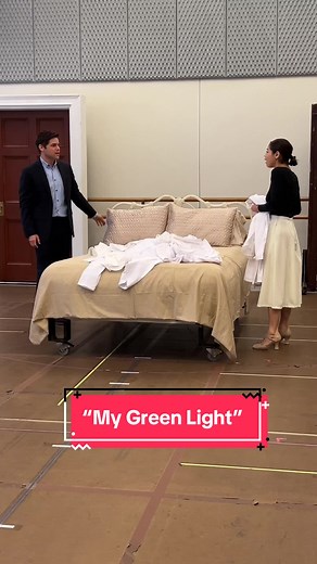 @Eva Noblezada and Jeremy Jordan sing “My Green Light” from The Great Gatsby. #thegreatgatsby #thegreatgatsbymusical #fscottfitzgerald #booktok #theatretok #theatrekid #evanoblezada #jeremyjordan