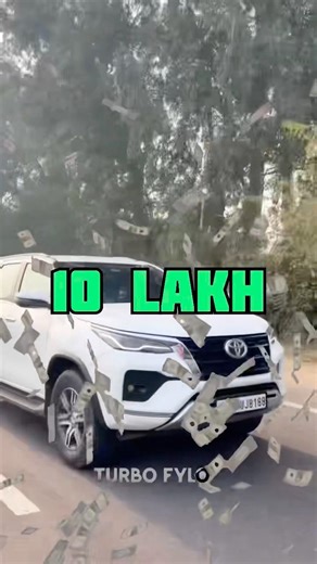 Which is best LEGENDER or FORTUNER 😨 #shorts #aura