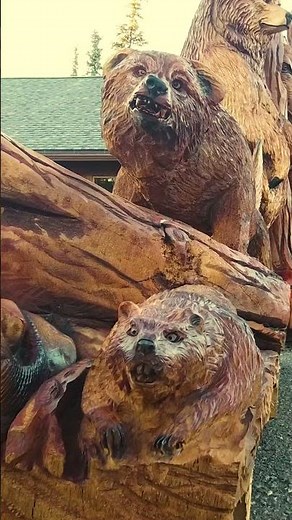 Huge Chainsaw Carving !!! Bear, Moose, Wolf & MORE