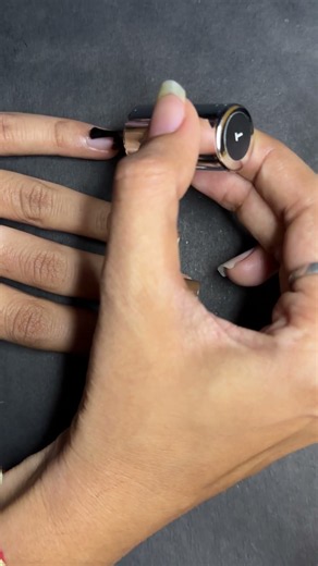 Easy nail art without tools💅 #nailart #nails #naildesign
