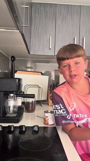 Its Been A While #fyp #foryoupage #pranks #prankwars #payback #morningroutine #coffee #gravy #gotme @✝️🏉 #CapCut