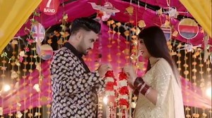 300K views · 10K reactions | Thanks for making Song VISA superhit ✌️珞 Click for full Song  https://youtu.be/mVFxDpwIHb4 | Resham Singh Anmol | Facebook