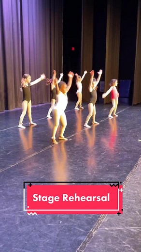 Our #tinydancers werr awesome during #stage rehearsal! 👏🏻👏🏻👏🏻 #dance #dancing #rehearsal #dancerehearsal #onstage #perform