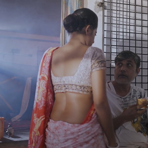 কাজের মহিলার কী দেমাগ! | Red Canvas | New Web Series | Series Scenes | Hippiix #redcanvas #latestmovie #newwebseries #moviescenes #movieclips #suspance #murdermystery #hippiix #marriage #tvshow #tvshows #comedy @followers | Hippiix