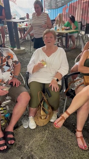 What do we want? Toad racing on a Sunday. When do we want it? Tonight! Okey dokey then - see u tonight! | Port Douglas Cane Toad Racing