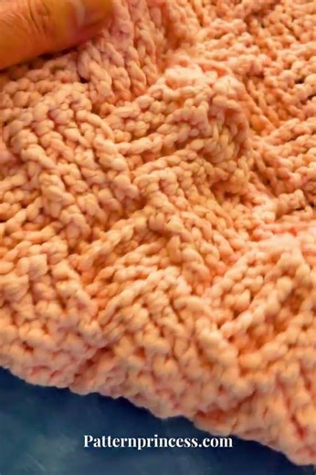 Blush Glam Chunky Crochet Blanket Pattern (5 Sizes) Short Video