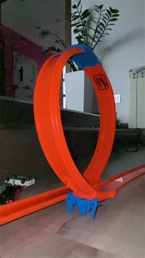 Hot wheels looping