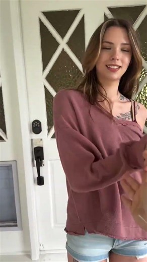 Can't leave without doing the signature handshake! 🤝