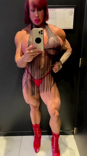 Muscular Poses: Mirror Selfies in Fitness Attire