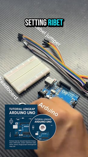 ❌ Udah install Arduino IDE tapi bingung mulai? ❌ Upload sketch gagal terus? ❌ Sensor & modul nggak kebaca? 🔥 Belajar dari dasar sampai bisa bikin project sendiri! 📦 Video Tutorial Arduino Lengkap Pemula–Mahir ✅ Step by step install Arduino IDE ✅ Cara wiring & membaca sensor dengan benar ✅ Latihan coding dari dasar hingga advanced ✅ Project real: LED, sensor suhu, relay, IoT basic 🎯 Kuasai Arduino tanpa harus jadi jago coding dulu! 💡 | EbookNew.id