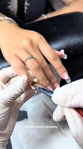 Mini tutorial de polygel 💅