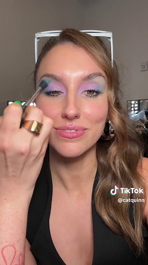 How to do barbie makeup for a Barbiecore look inspired by Barbie the movie and pastel cotton candy! My makeup artist @MariekeThibaut created glowy Barbie Skin, pastel cotton candy eyeshadow with glitter, lots of mascara and lower lashes, and glossy bubblegum lips with stone lip pencil and clear lipglass all by @maccosmetics bc #iworkatmac baby #mactrend #maccosmetics #mactrend #bubblegumlips #barbie #barbiecore #barbiethemovie #barbiemovie #cottoncandyeyes #stonelipliner #maclipliner #maclipglas