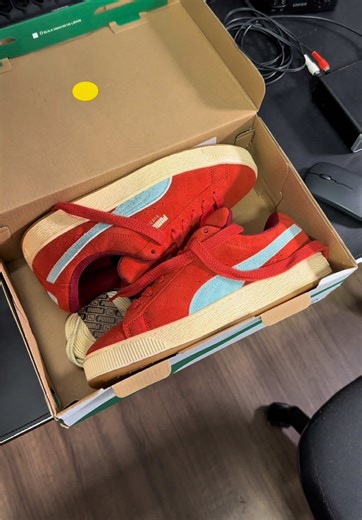 Unboxing Puma Suede XL Sneakers - Style and Comfort