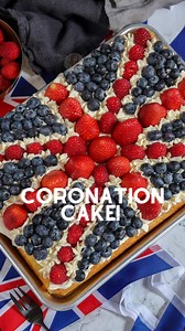 (New!) Coronation Cake!! ❤️🇬🇧 A delicious vanilla traybake cake topped with freshly whipped cream and berries, the perfect coronation cake for King Charles! I wanted to make a cake that really would suit making and serving for any celebrations for King Charles coronation, and this one is perfect. It's easy, delicious, light and fun to make! It's a showstopper, but still easy to serve. 😍😋 Recipe Cake ▪️400g unsalted butter ▪️400g caster sugar ▪️400g self raising flour ▪️7 medium eggs ▪️2 tsp 