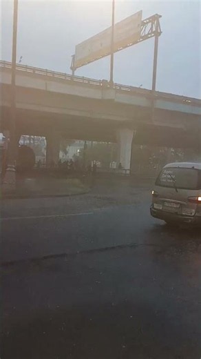 Heavy Summer Rain in Moscow, Russia 🌧️🚗 (Extreme ASMR) #shorts