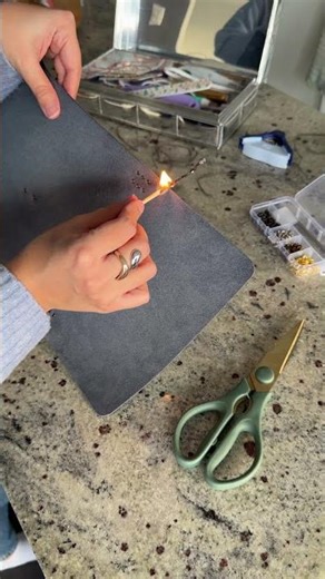 DIY minimalist leather journal (even with zero charms, it’s beautiful) ✨ #diy #journaling