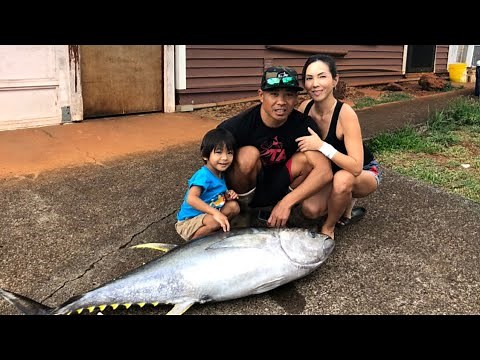 First Ahi of 2021- ahi fishing - Hawaiian yellowfin tuna - big game fishing hawaii