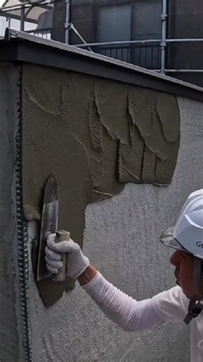 Satisfying Exterior Wall Plastering – Smooth Cement Rendering on House Facade