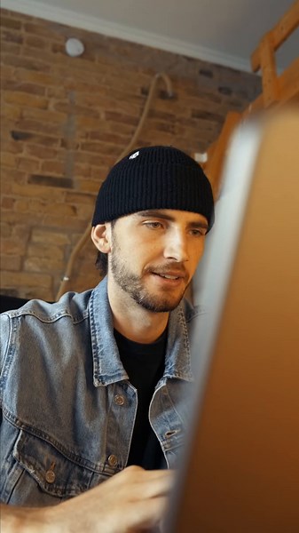 Creating Sticker-Effects in Adobe Illustrator Tutorial