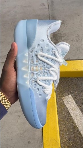 Unreleased 361 Degrees Joker 2 “Denver” Unboxng