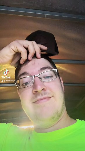 Farmall PTO pt2 #inrustwetrust #janky #LikeAMonarch #lifeisgood #citruscounty #florida