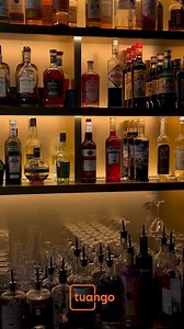 Un somptueux repas table d’hôte pour 2 personnes, accompagné d’une bouteille de vin à la @maisonlivernois 👩🏻‍🍳 Vous vous retrouverez au cœur de l’ambiance des années 1800, à travers un menu unique et diversifié, en dégustant plusieurs produits uniques. Pour voir l’offre : https://www.tuango.ca/fr/deal/repas-table-dhote-bouteille-vin-maison-livernois?utm_source=Facebook&utm_medium=Influencer&utm_campaign=MARCHAND_MOIS2024 #restaurant #offre #nourriture #ambiance | Tuango