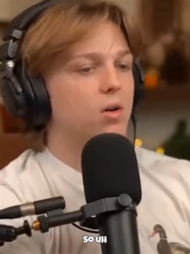 Dean Withers vs. Trump Fan Dean Withers challenges a Trump supporter to provide evidence of Trump rigging an election and becoming president, highlighting the failed attempt in 2020. The exchange underscores the supporter's acknowledgment of Trump's attempt to steal the election despite its failure. #trump #polotics #democrats #liberal #foryoupage #viralvideo #youtubeshorts #viral #news #fyp #breakingnews #shorts #commentary #opinion #politics #politicalnews #conservatism #conservative #rightwin