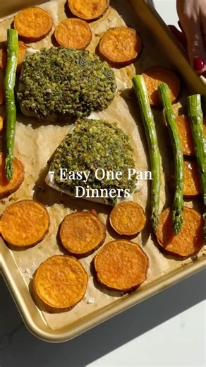 Jessica Sepel - JSHealth® 🧿🧿🧿 on Instagram: "7 EASY ONE PAN DINNERS 🍝⁠ ⁠ Feeling low on inspiration? Between work, family, and everything else on our plate, by the time it comes to dinner we can tend to feel rushed or out of ideas. ⁠ ⁠ I’ve put together 7 must-try JSHealth one pan dishes that’ll change the way you feel about cooking. You’ll be making these on repeat, guaranteed to be loved by the whole family! ⁠ ⁠ Comment ‘DINNER’ and I’ll send them all straight t