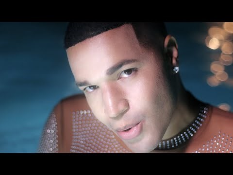 Derrick Knight - Dancing in the Moonlight (Official Video)