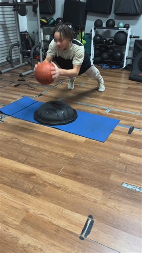 #Myexshopisnowmytrainingspot #6am #development @kspahal, @lifeandbasketball72, @jfjackson5683 @slbizslbiz @virgojustme @carmellb #imissmytruck | Rodney Bass