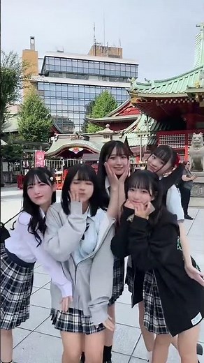 The secret of Japanese skirts😏