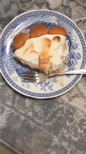 This is my Grandma Texas her recipe for lemon ice Box pie