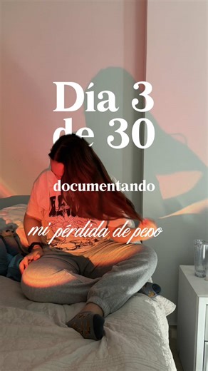 Día 3 de 30 documentando mi proceso de pédida de peso⭐️ enseñarles mi realidad en donde muchas veces no como bien, duermo poco… todo es parte del proceso porque jamás será el momento perfecto para hacerlo, pero cada día cuenta ❤️‍🩹 . . . . . #v#vlogl#longervideop#perdidadepesoretofitness