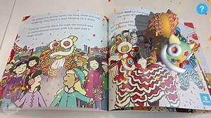 It’s a dancing 3D Dragon! 😍 Celebrate Chinese New Year with our Augmented Reality enabled original story, Dragons in the City! The AR features work on both our printed and eBooks, meaning you can bring our dragon, dancers, parade, and more characters to life as you read through the story. Download the eBook here to give it a try 👉 https://www.twinkl.co.uk/l/1k0ago For more Chinese New Year teaching resources and ideas for the week ahead, take a look here 👉 https://www.twinkl.co.uk/l/v3qiq | T