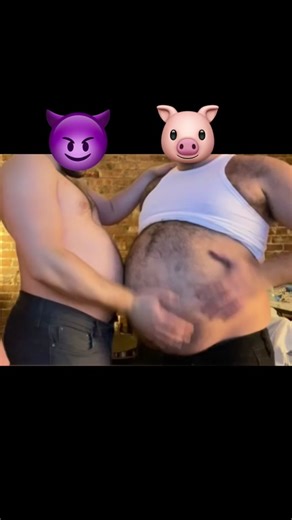Some bellies dont jiggle . . . #ballgut #beerbelly #fatboy #bulk #gains #belly #chunk #thick #fat #piggy #stuffed #bulkingseason