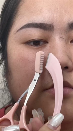 Eyebrow Shaping Made Easy ✨ Perfect Brows Even If You’re Not Skilled | Beginner Tutorial #beauty