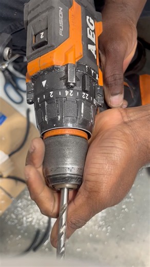 How to Lock a Keyless Drill Chuck So It NEVER Slips! 🔩 #shorts