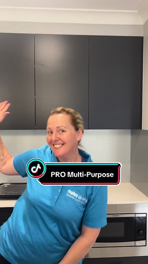 Say Goodbye to Streaks! PRO Multi-Purpose for Clean Kitchen Cupboards