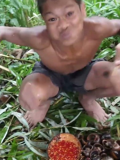 Primitive Technology - Kmeng Prey - Cooking Snails With Coconut