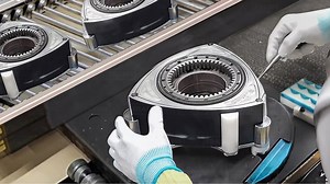 Amazing Way they Produce Mazda Rotary Engine in Japan