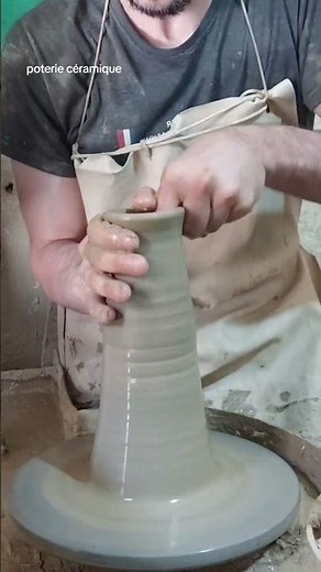 . Du sol à l’œuvre – Secrets de potier